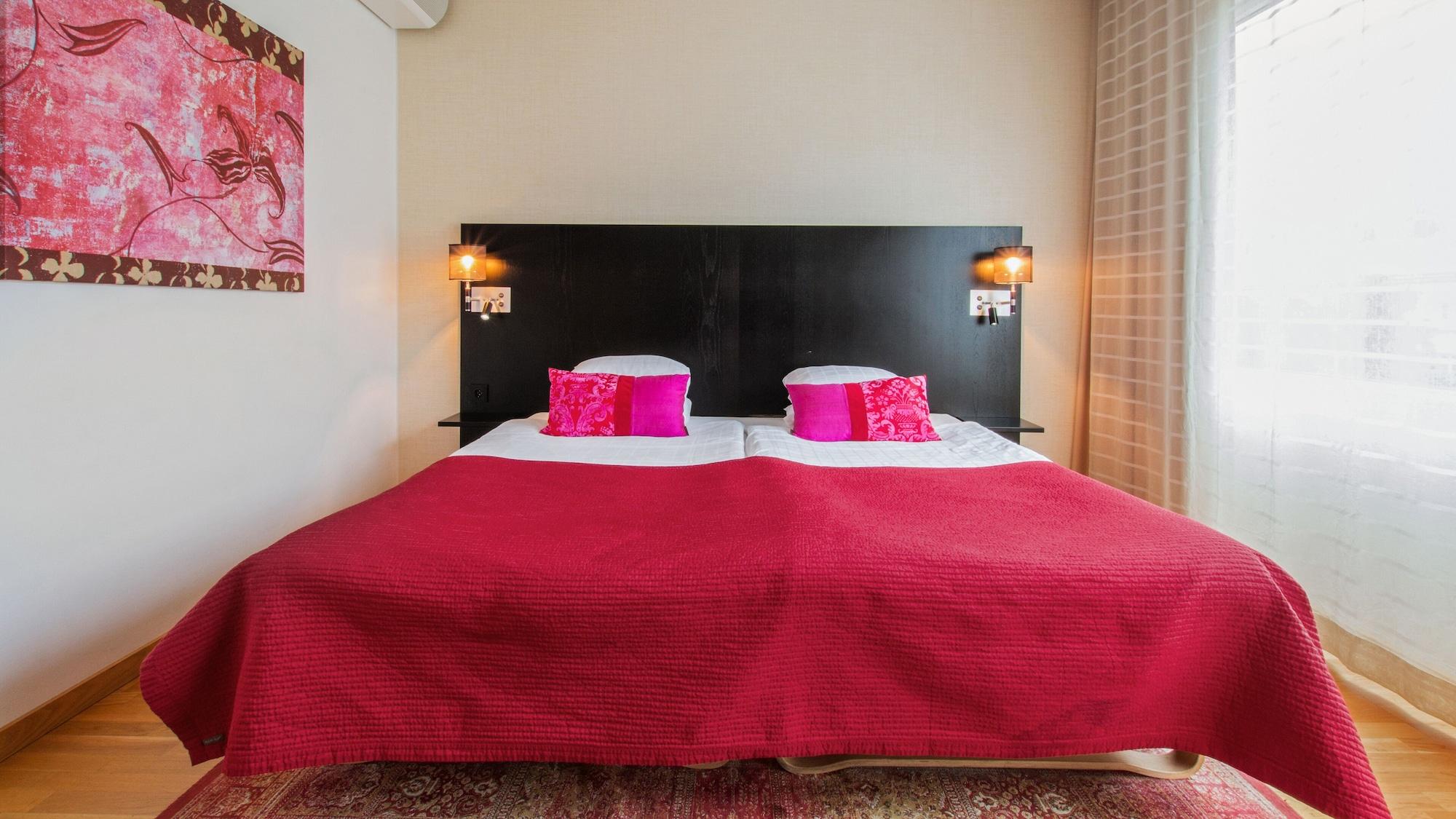 Western Time Hotell