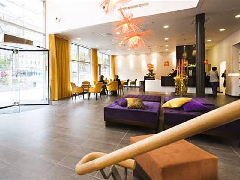 Hotell Western Time 4*